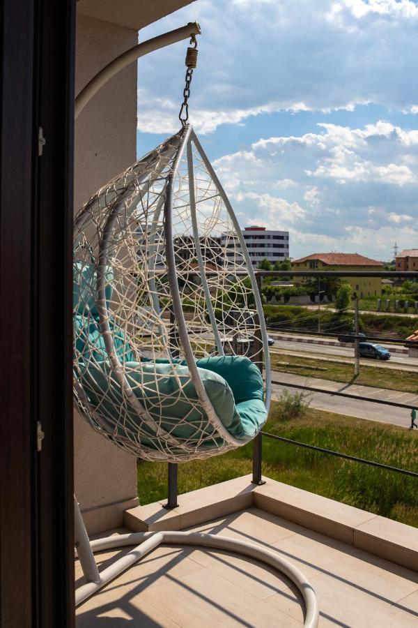 Holidays Vibes Apart Mamaia Nord Navodari Bagian luar foto