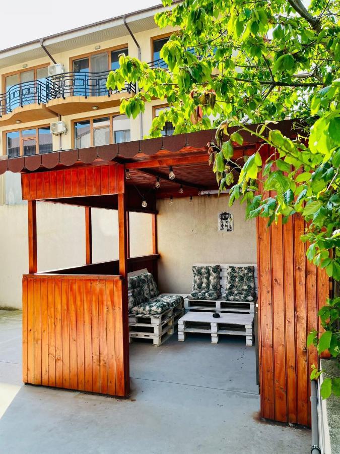 Holidays Vibes Apart Mamaia Nord Navodari Bagian luar foto